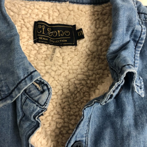 Practical Denim light blue stonewashed warm lining Women’s shirt front opening - Picture 5 of 9